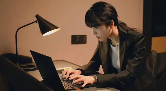 生无法落户上海法院:公司赔偿5万元新葡京娱乐实习公司误缴社保致应届(图3) 生无法落户上海法院:公司赔偿5万元新葡京娱乐实习公司误缴社保致应届(图3)