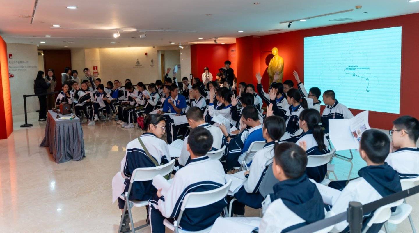 38！深圳青少年体验“红色剧本杀”新葡京网上赌场在美术馆“穿越”19(图3)